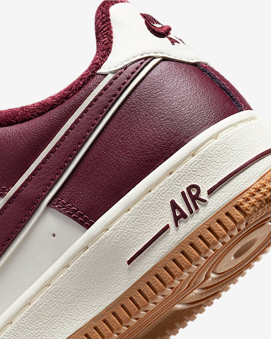 Nike Air Force 1 LV8 3 Older Kids Shoes